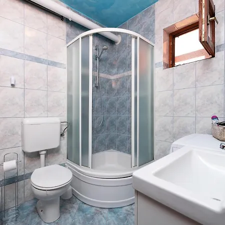 Oliva With Swimming Pool Apartment