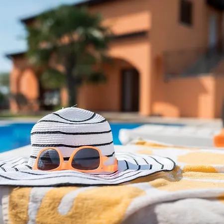 Oliva With Swimming Pool * Porec