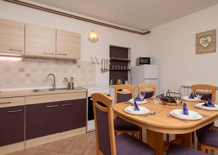 Oliva With Swimming Pool