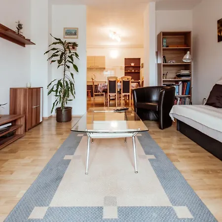 Oliva With Swimming Pool * ポレッチ